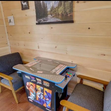 New Serene, Fun & Comfy Cabin- Covered Deck, Grill, Arcade Murphy Dış mekan fotoğraf