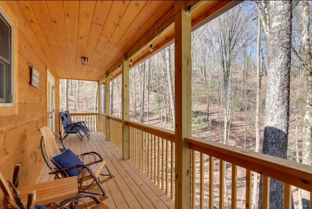 New Serene, Fun & Comfy Cabin- Covered Deck, Grill, Arcade Murphy Dış mekan fotoğraf