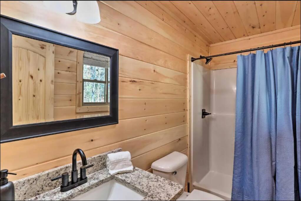 New Serene, Fun & Comfy Cabin- Covered Deck, Grill, Arcade Murphy Dış mekan fotoğraf